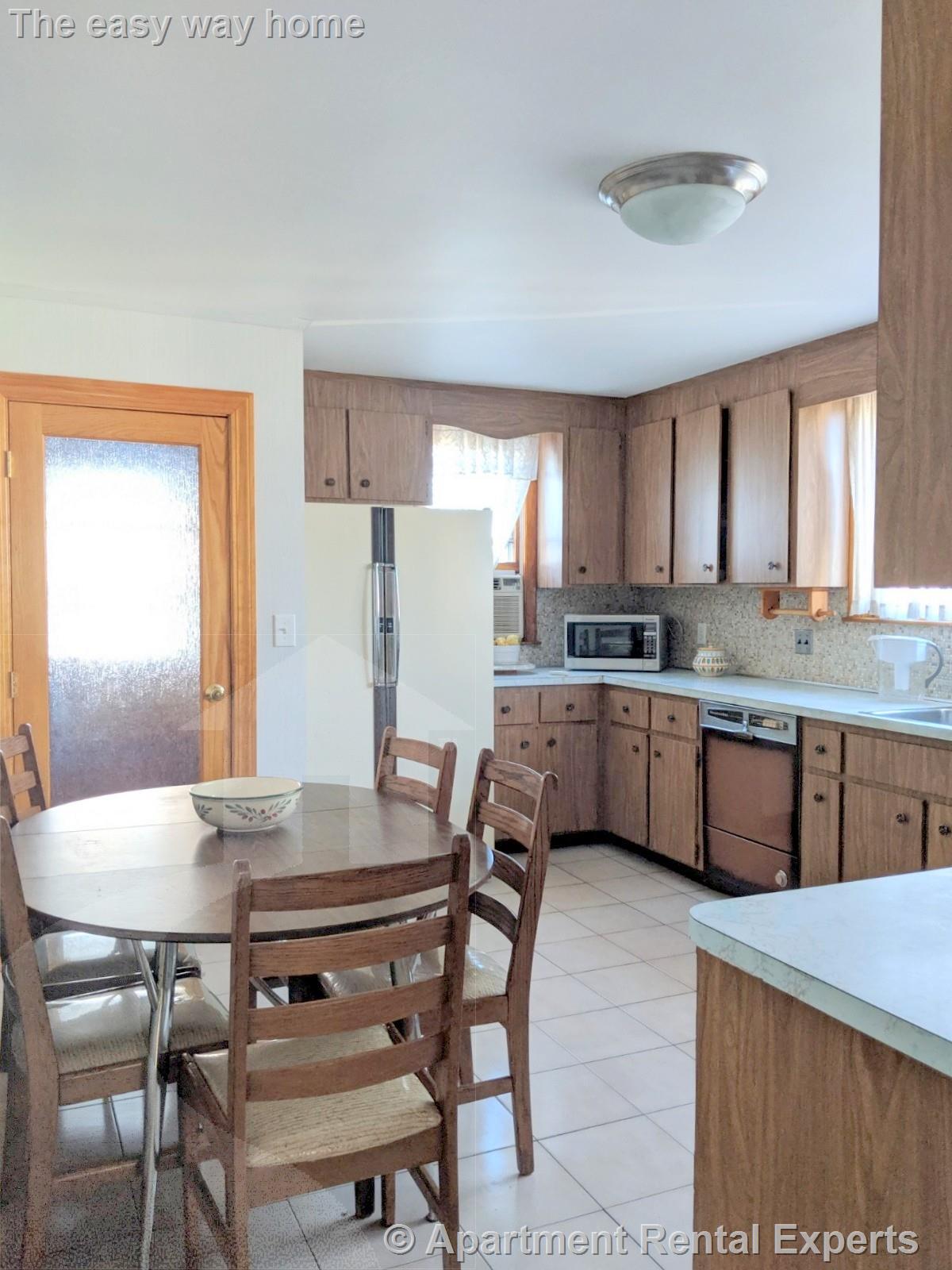 71 Pennsylvania Ave, East Somerville