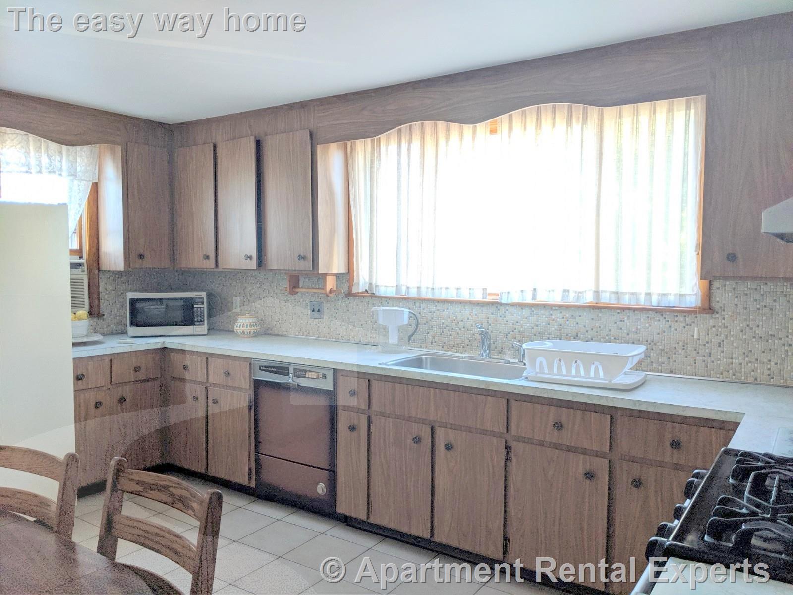 71 Pennsylvania Ave, East Somerville