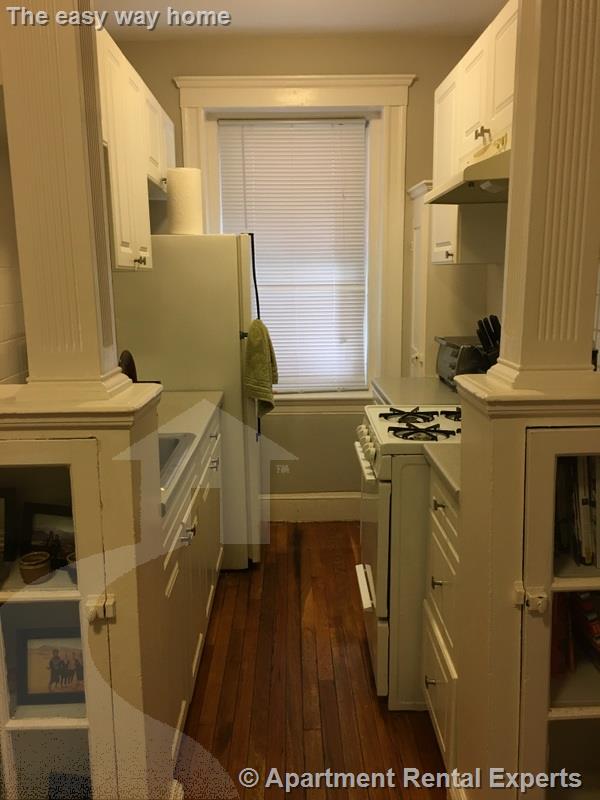 11 Gray St, Porter Square