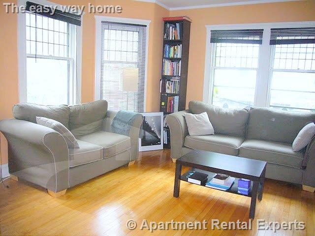 2 Clinton St, Central Square