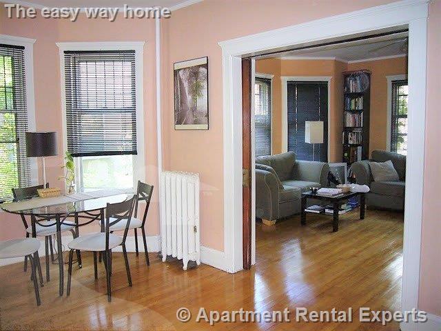 2 Clinton St, Central Square