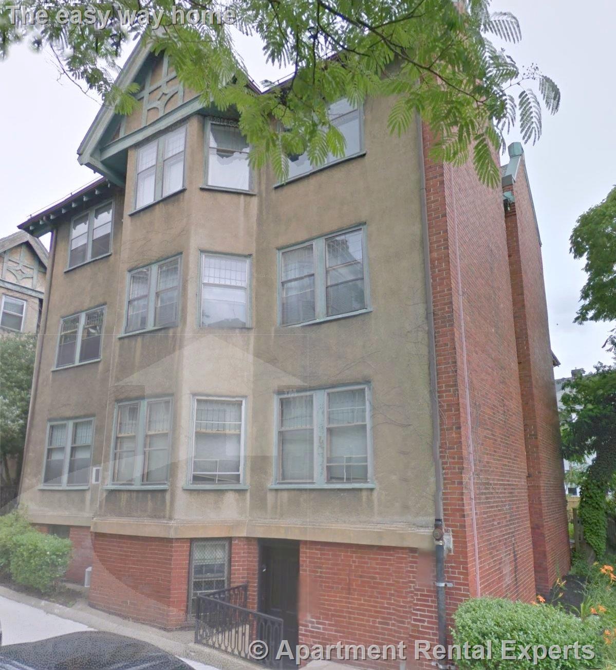 2 Clinton St, Central Square