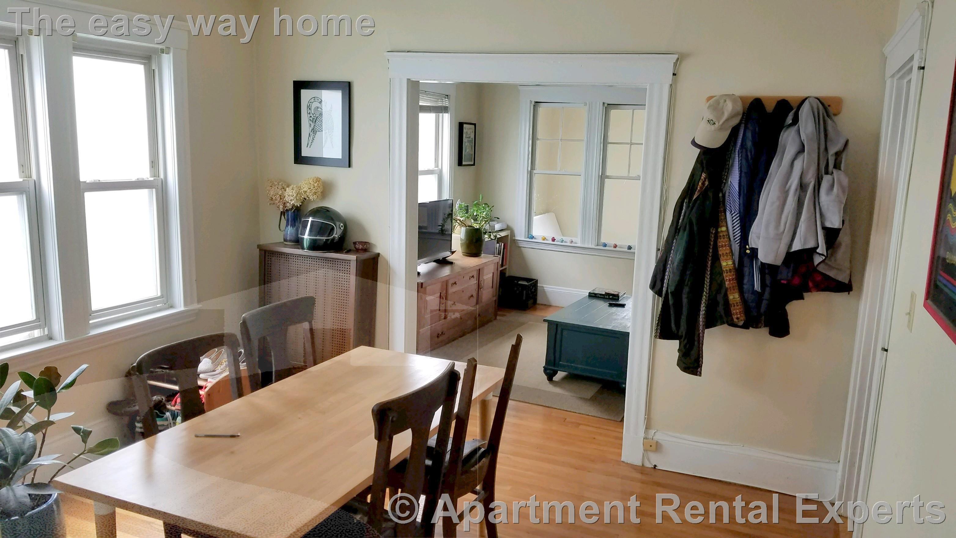 228 Cedar St, Davis Square