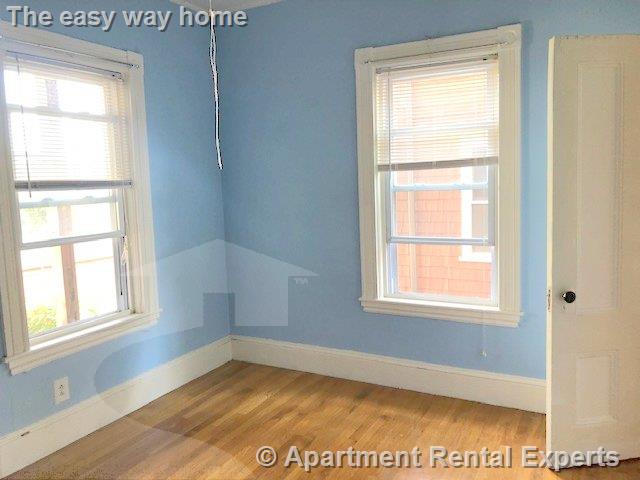 26 Claremon St, Davis Square