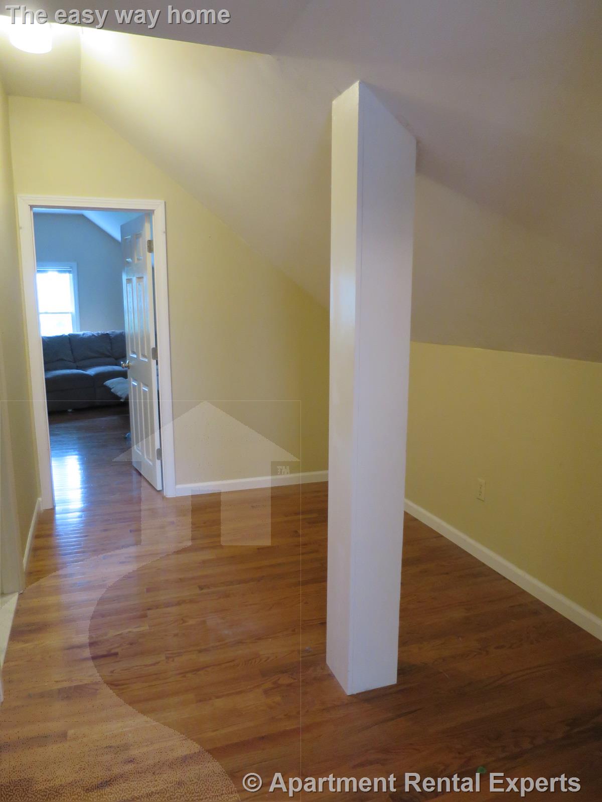 41 Clarendon Ave, Teele Square