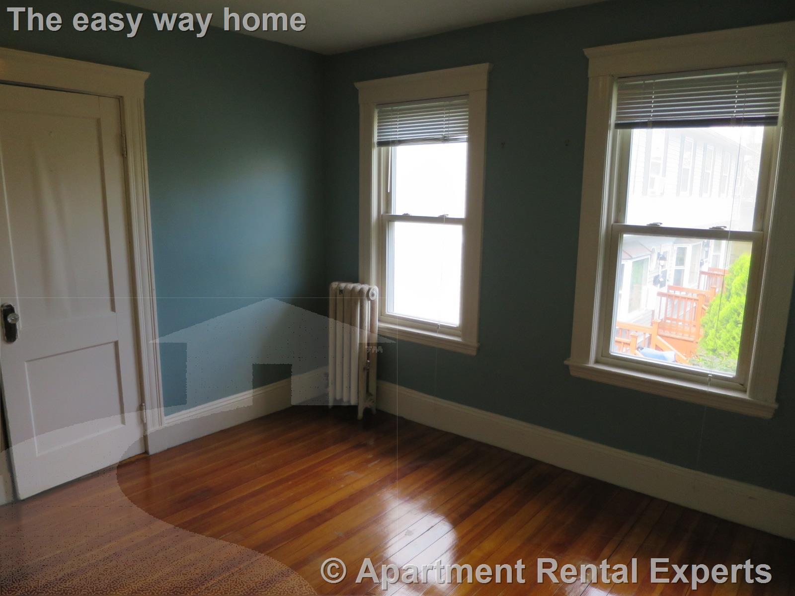 41 Clarendon Ave, Teele Square