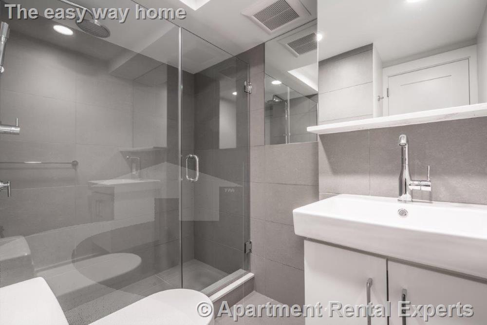 334 Harvard St, Harvard Square