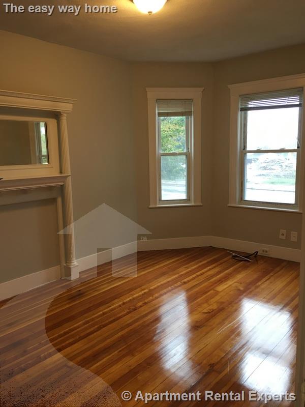 36 North Beacon St, Allston