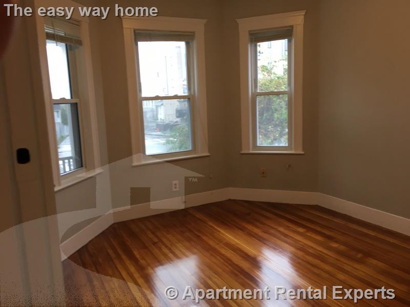 36 North Beacon St, Allston