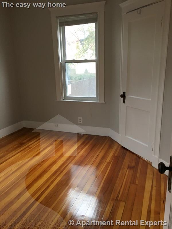 36 North Beacon St, Allston