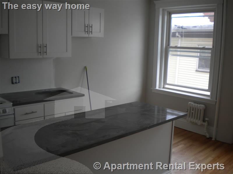 170 Maple St, Malden Center