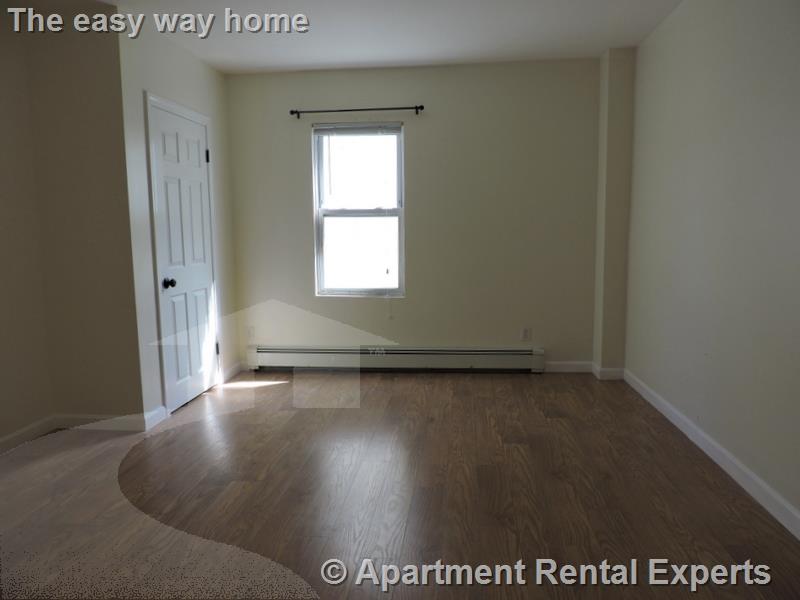 106 Columbia St, Central Square