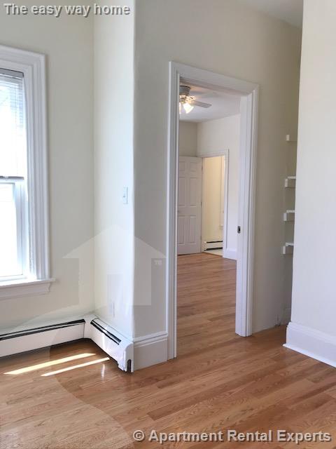 77 Bonair St, Winter Hill