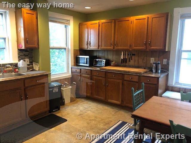 233A Highland Ave, Davis Square