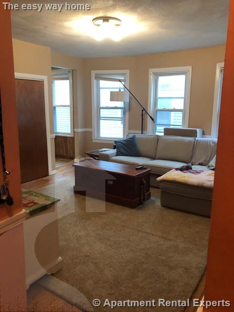 233A Highland Ave, Davis Square