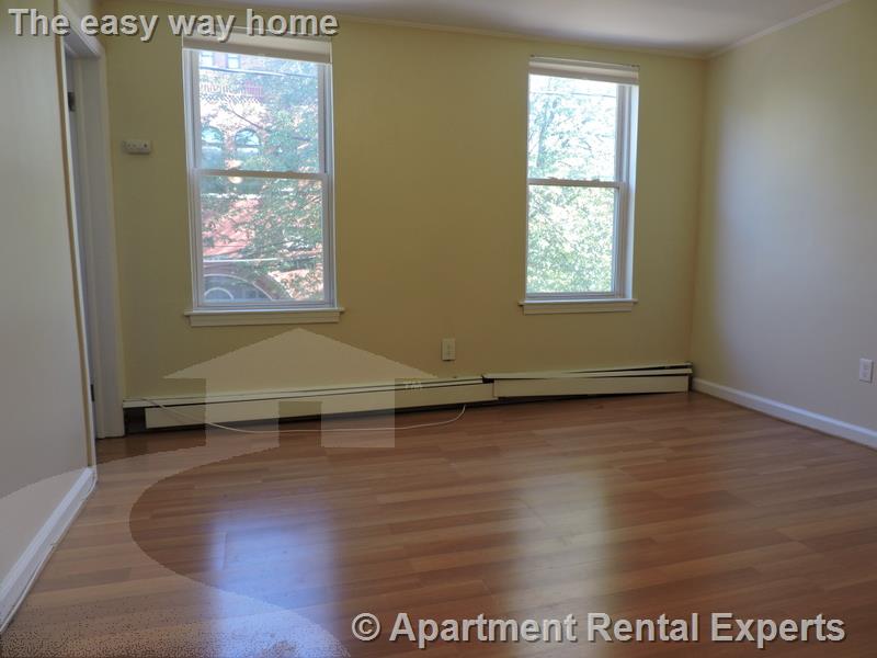 243 Columbia St, Central Square