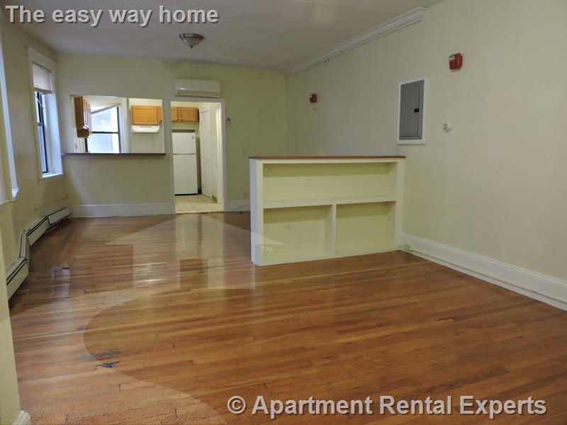 77 Hancock St, Central Square