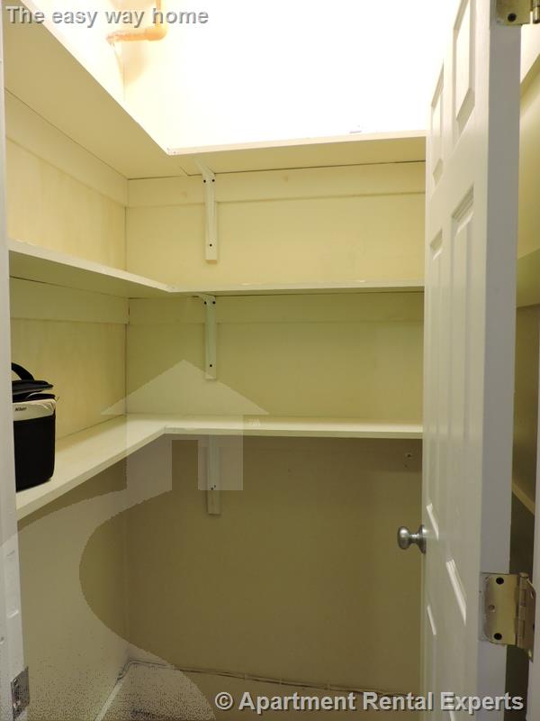 77 Hancock St, Central Square