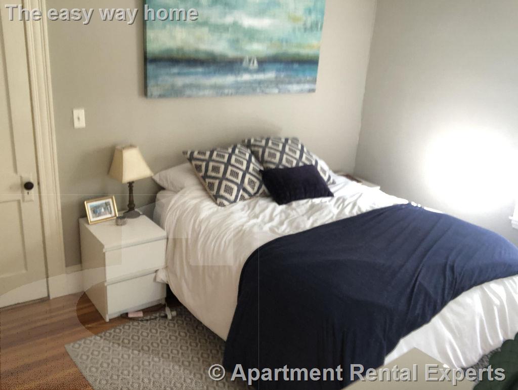 452 Broadway, Harvard Square