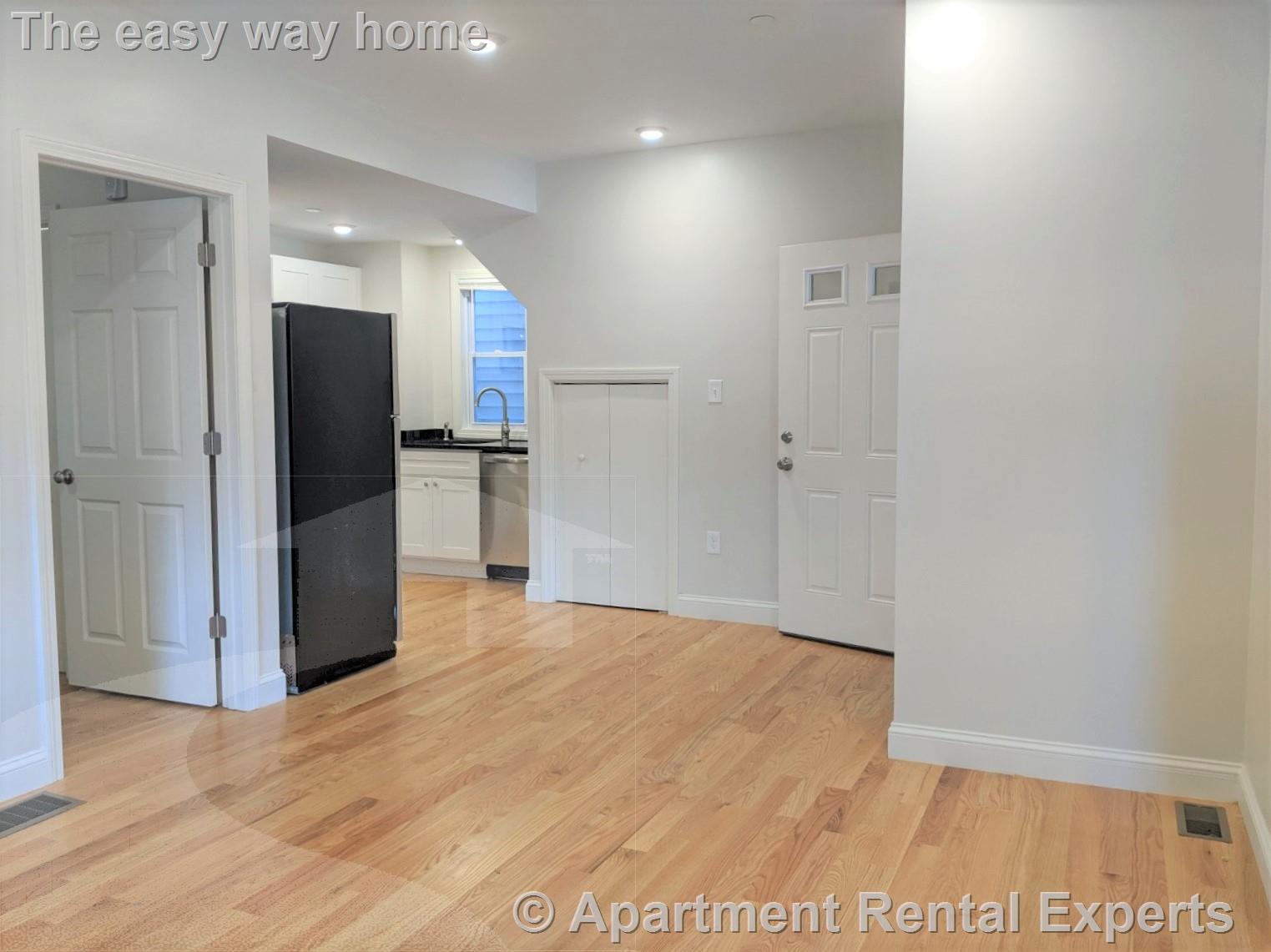 44 Cogswell Ave, Porter Square