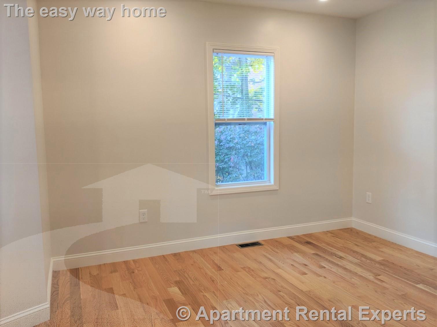 44 Cogswell Ave, Porter Square