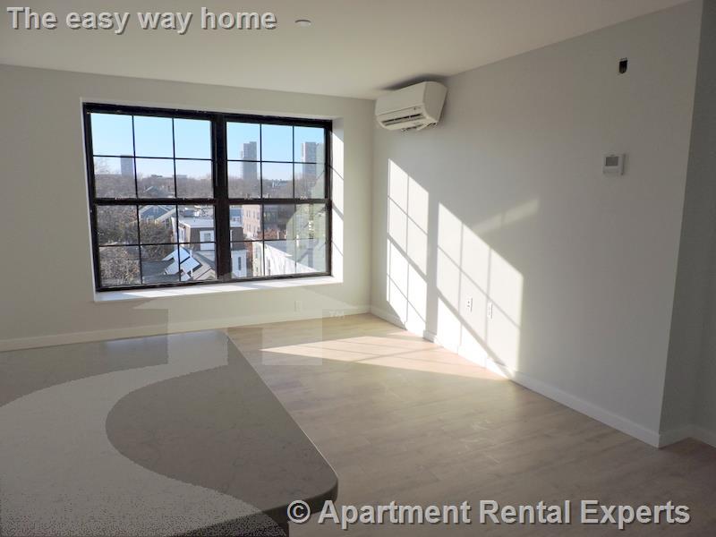 10 Soden St, Central Square