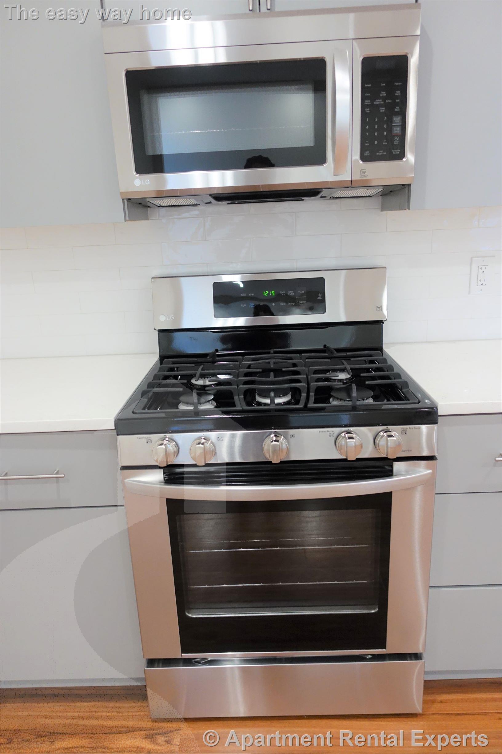 646 Green St, Riverside