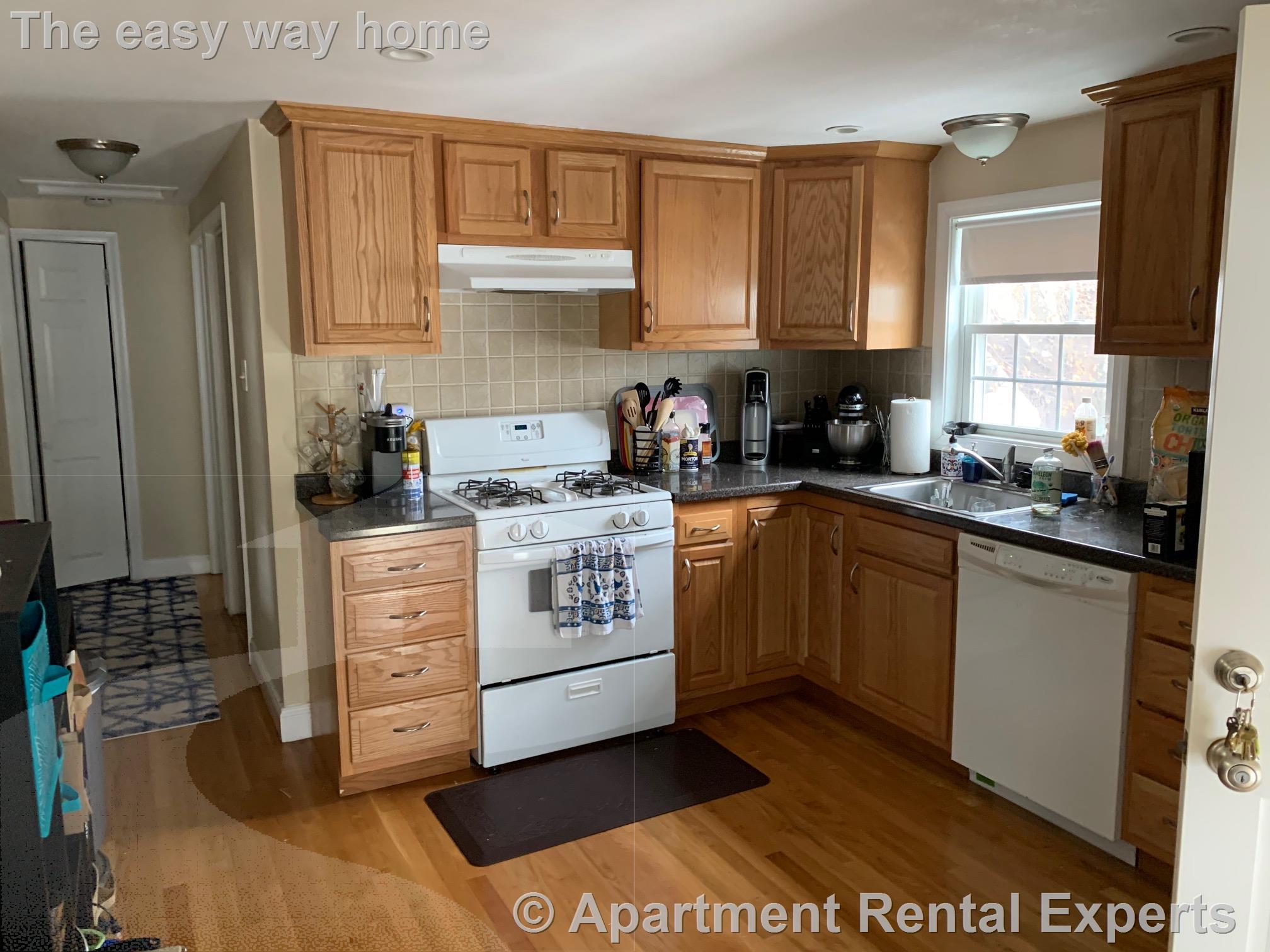 32.5 Linden Ave, Porter Square