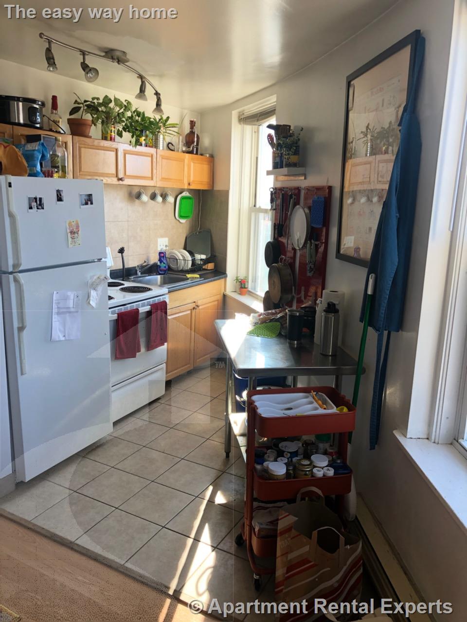 1145 Broadway, Teele Square