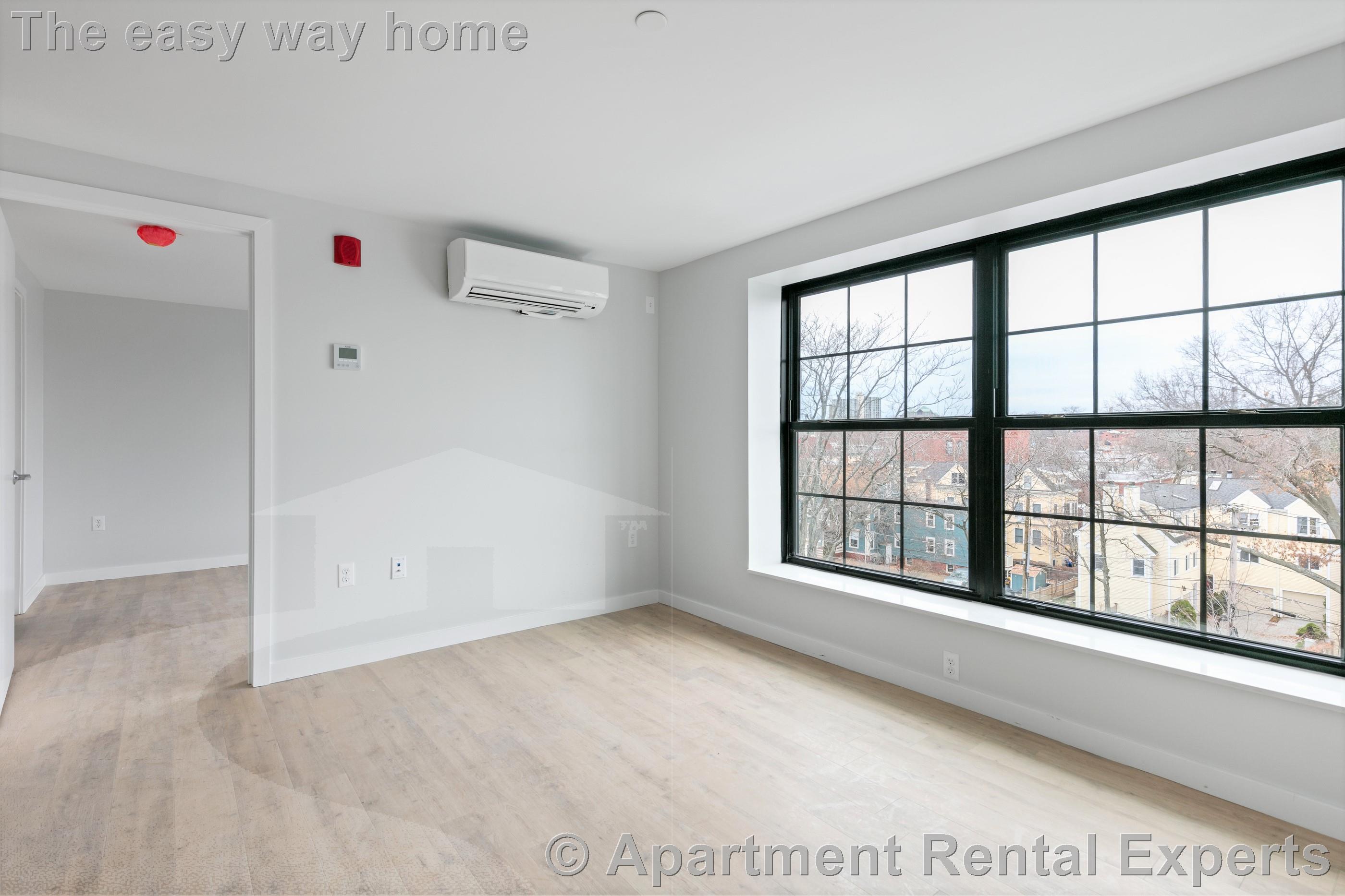 10 Soden St, Central Square