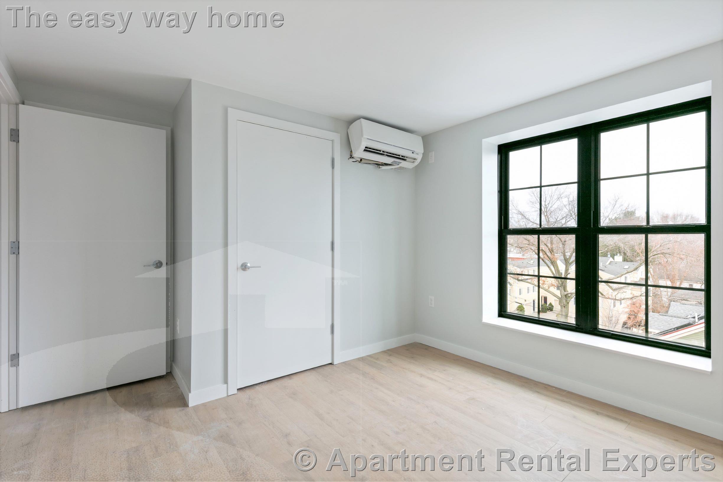 10 Soden St, Central Square