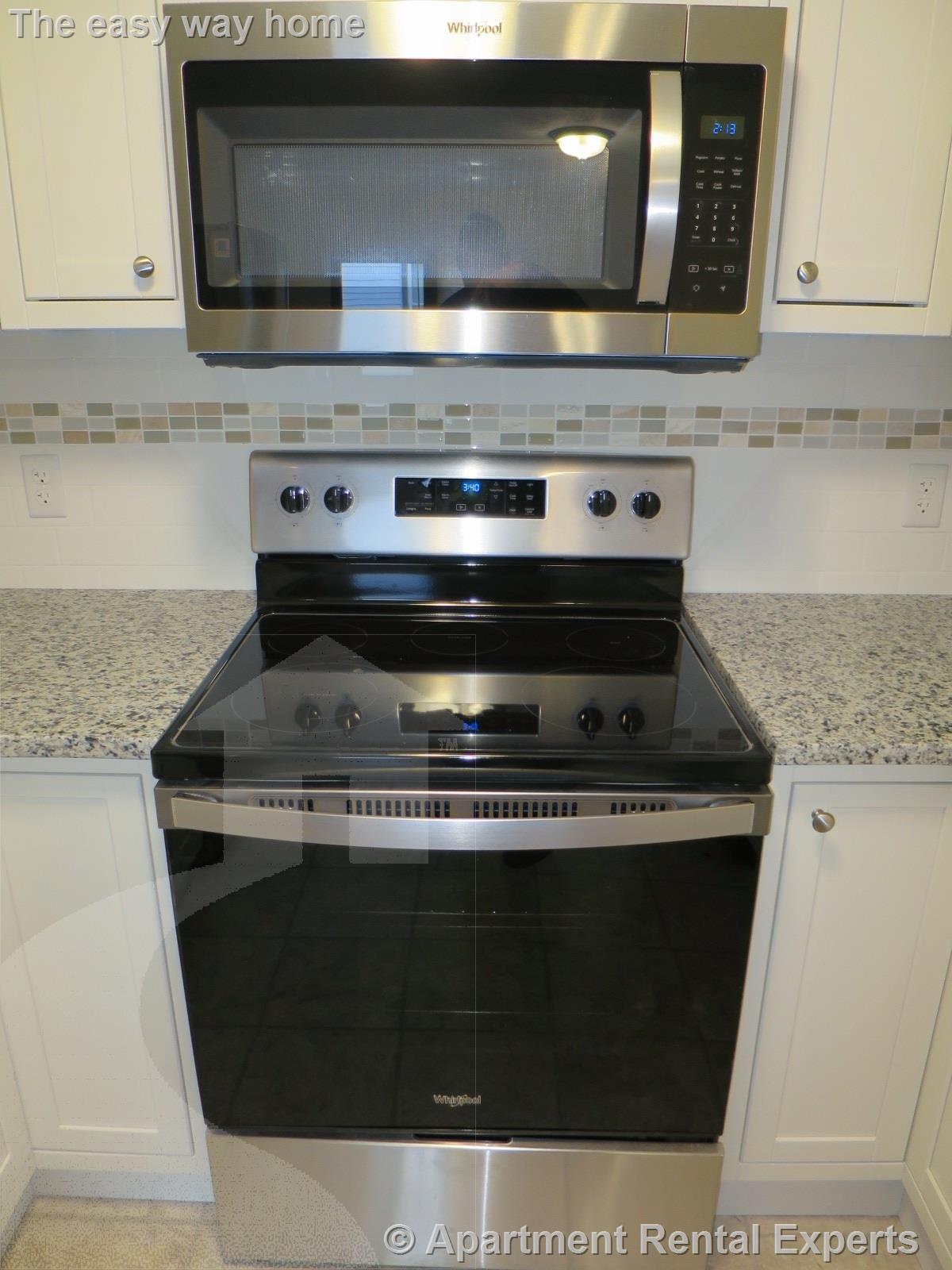 111 Walnut St, Winter Hill