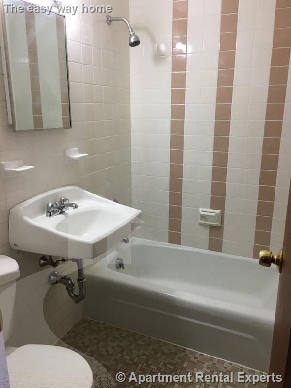 180 N Beacon St, Brighton