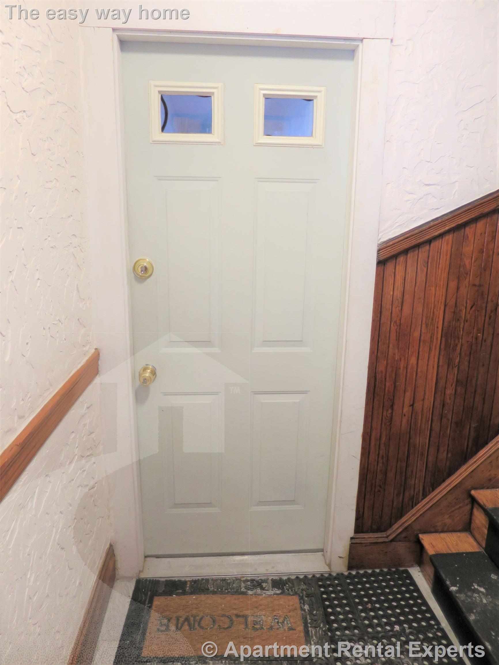 96 Conwell Ave, Tufts