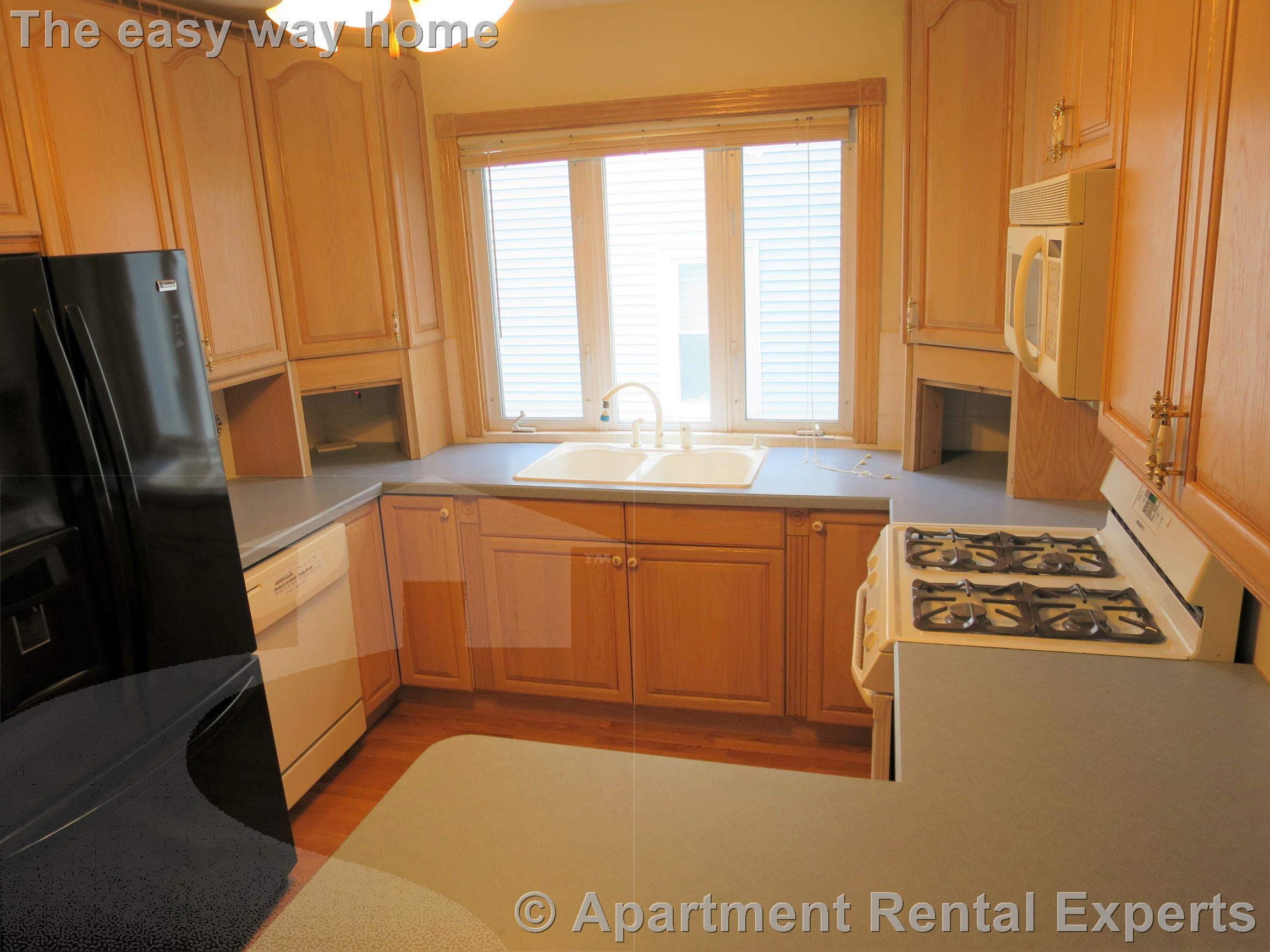 96 Conwell Ave, Tufts