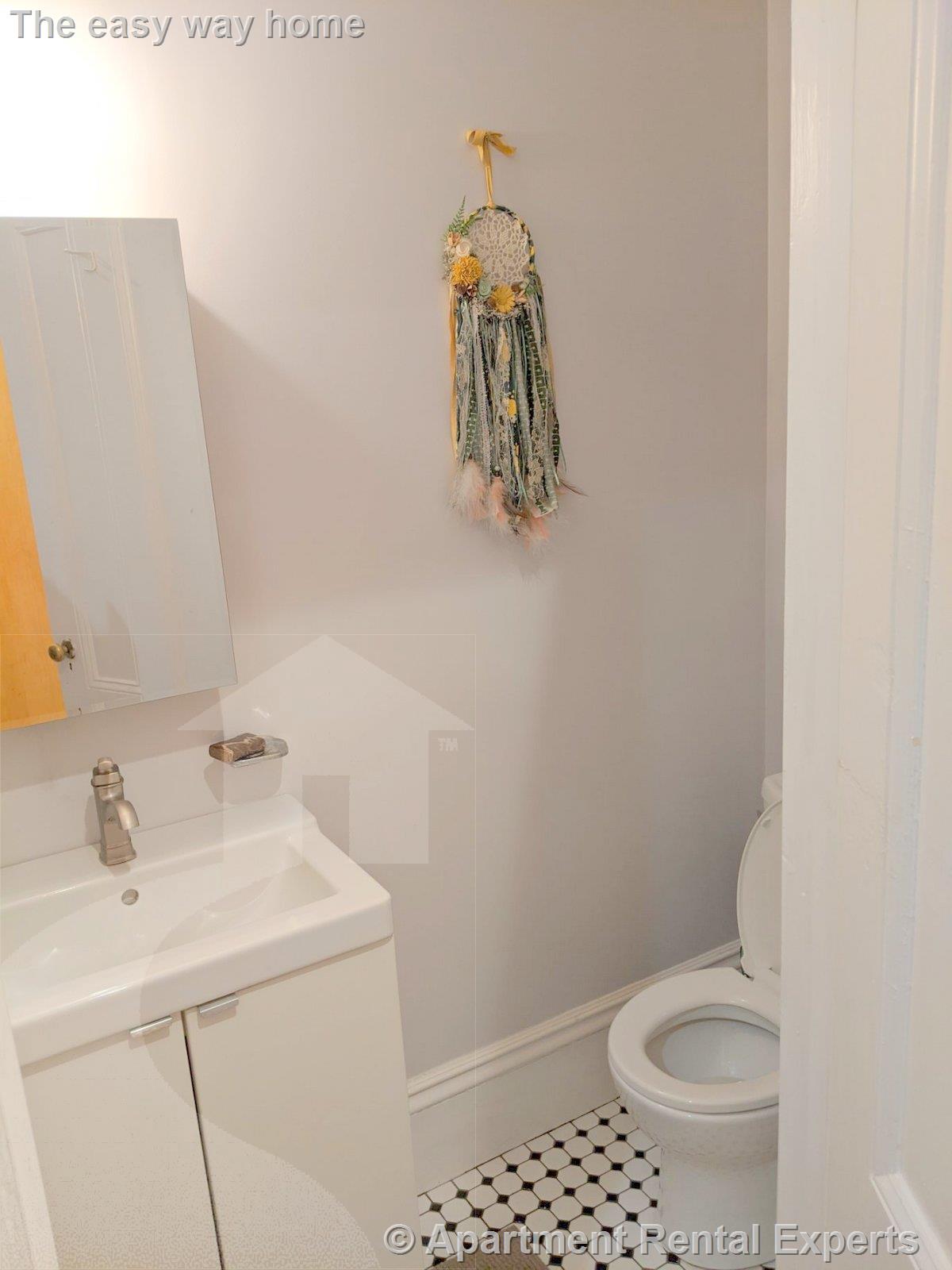 28 Beacon St, Inman Square