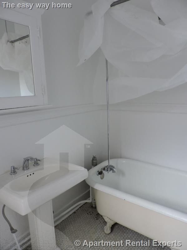 84 Prescott St, Harvard Square