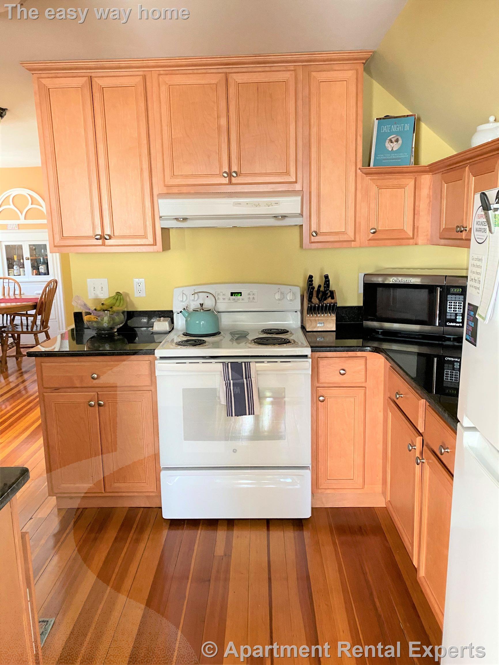 72 Powderhouse Blvd, Davis Square