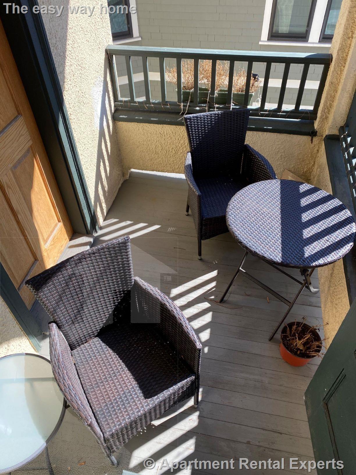 72 Powderhouse Blvd, Davis Square