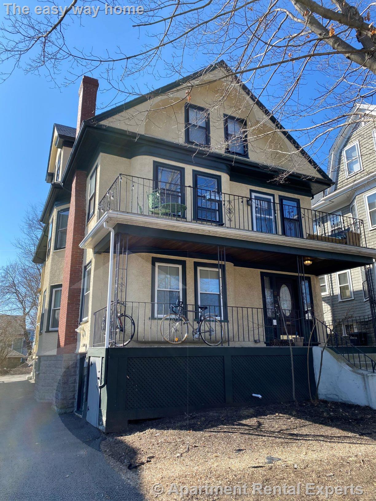 72 Powderhouse Blvd, Davis Square