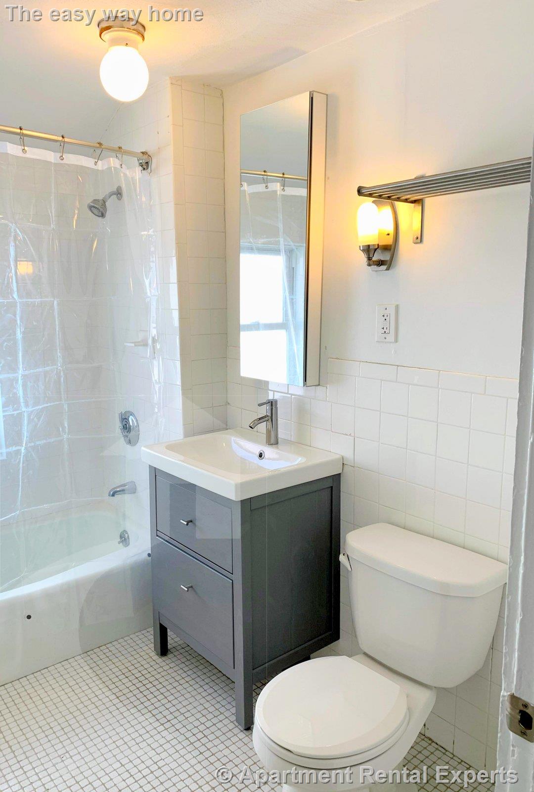 98 Bristol Rd, Ball Square