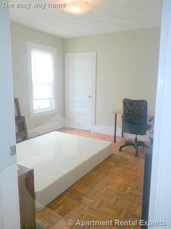 70 Willow St, Inman Square