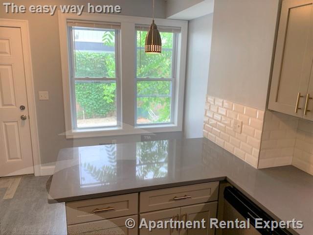 107 Temple St, Ten Hills