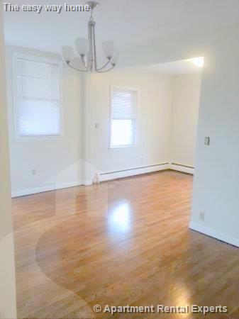 9 Gould Ave, Porter Square