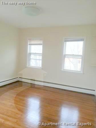 9 Gould Ave, Porter Square