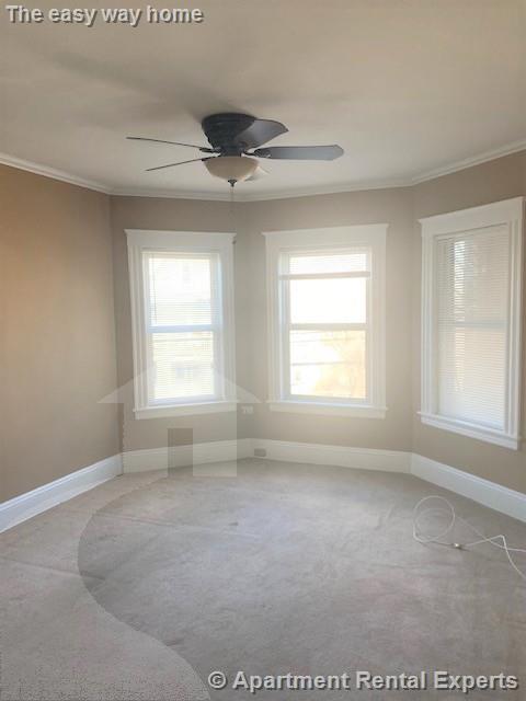 53 Winchester St, Tufts