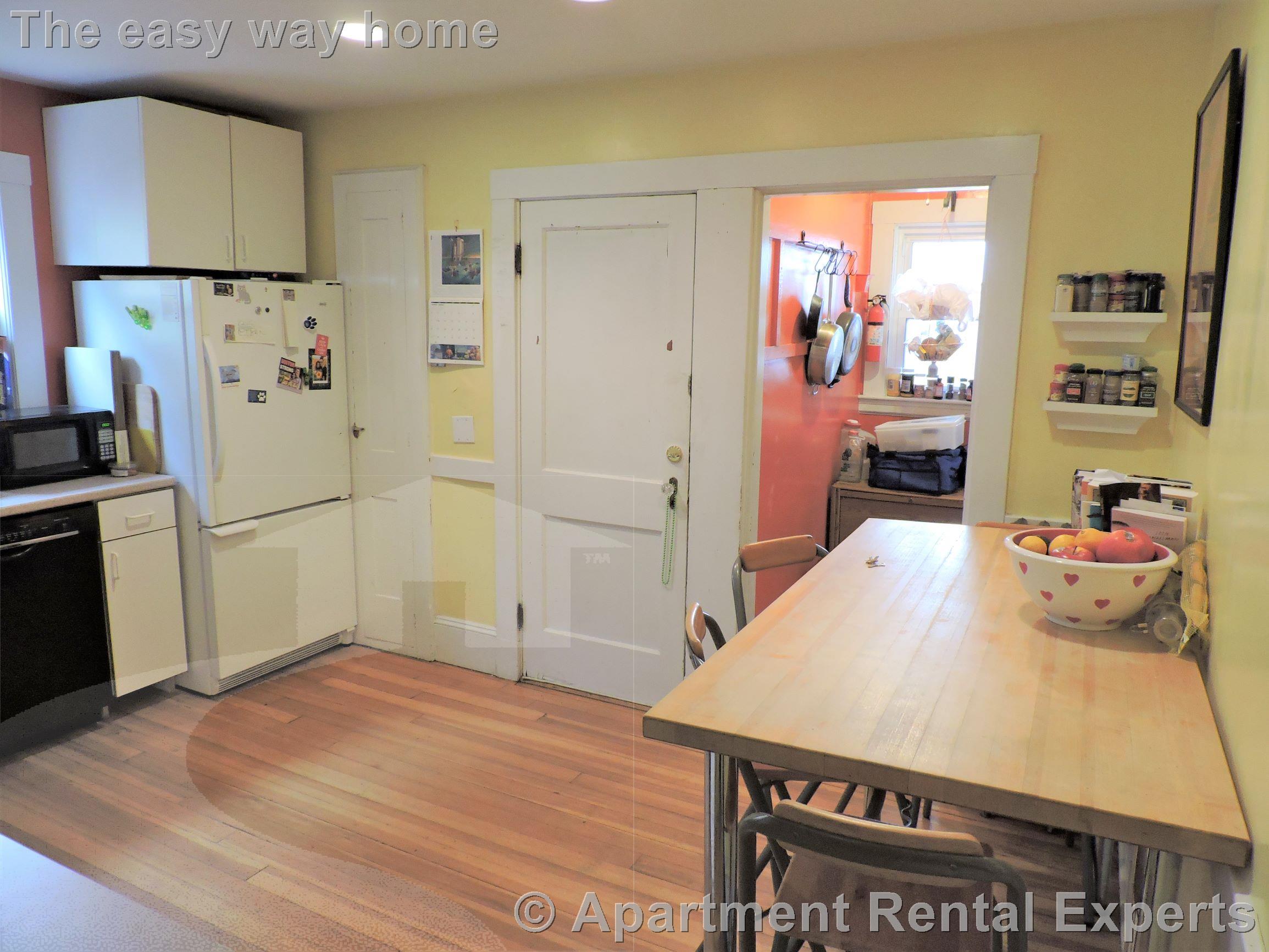 86 Henry, Cambridgeport