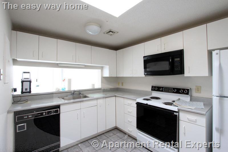 175 Beacon St, Ward Two