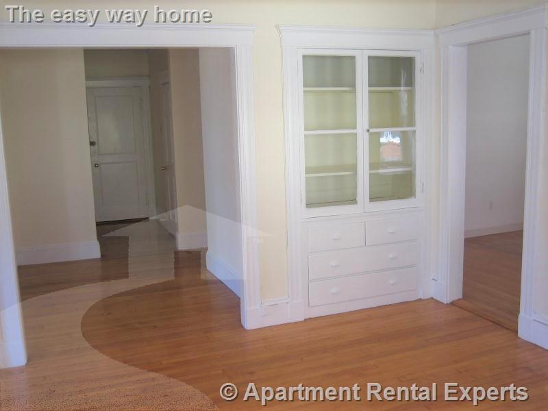 14 Centre St, Central Square