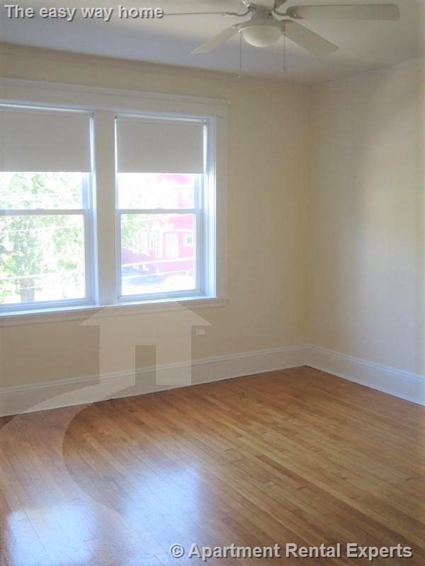 14 Centre St, Central Square